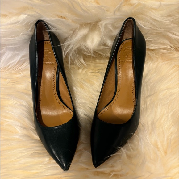 Tory Burch Francesca Green Heel Pumps - Picture 4 of 6